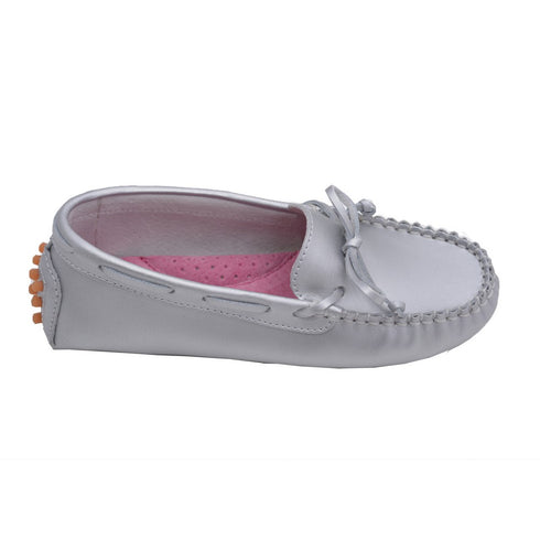 L'Amour Little Big Kids Girls Silver Bow Leather Moccasin 11-4 Kids - SophiasStyle.com